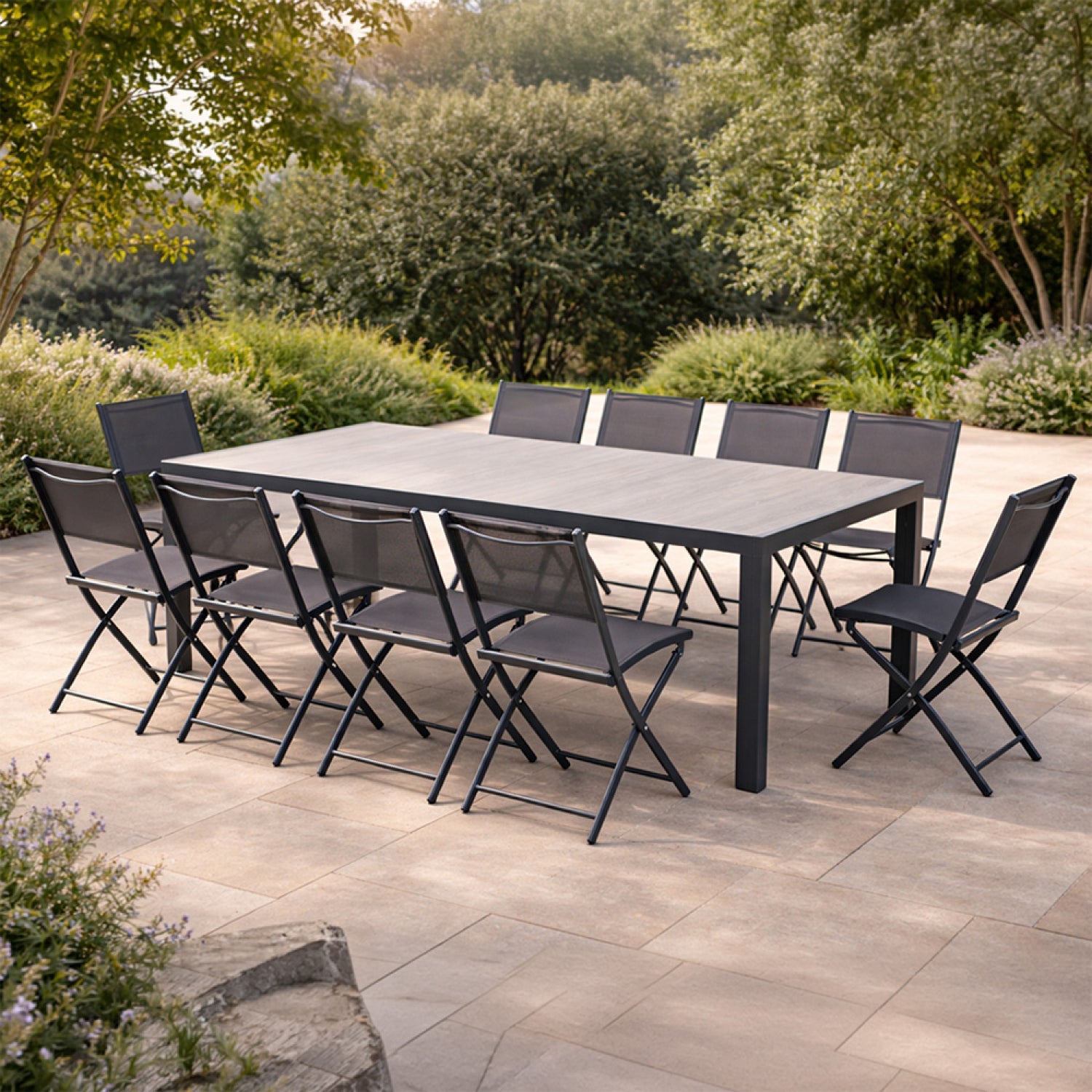 concept-usine-lagos-ensemble-table-et-chaises-jardin-10-places image 4