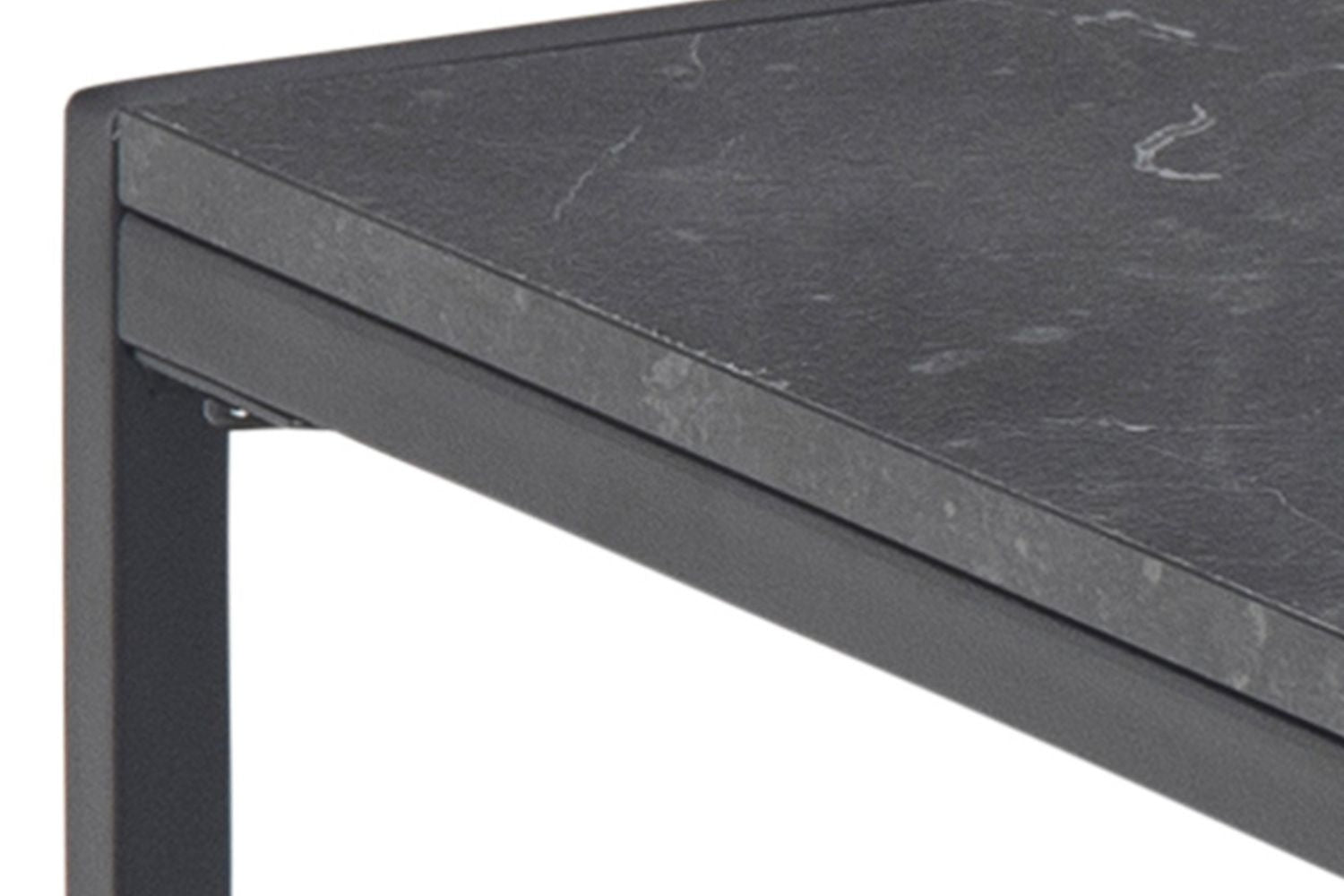 concept-usine-pluton-table-basse-carr-noir-marbre image 6