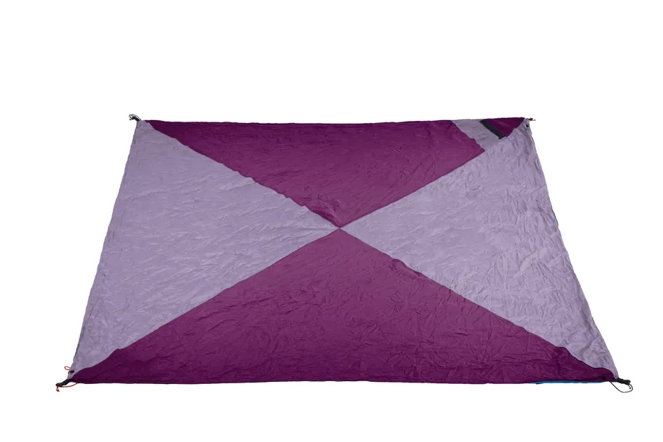 ticket-to-the-moon-mat-couverture-voyage-l-g-re-pare-soleil-prune image 1