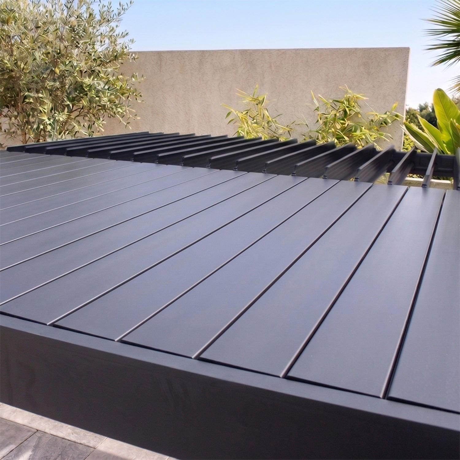 concept-usine-sifnos-pergola-bioclimatique-adoss-e-4x3-m-noire image 7