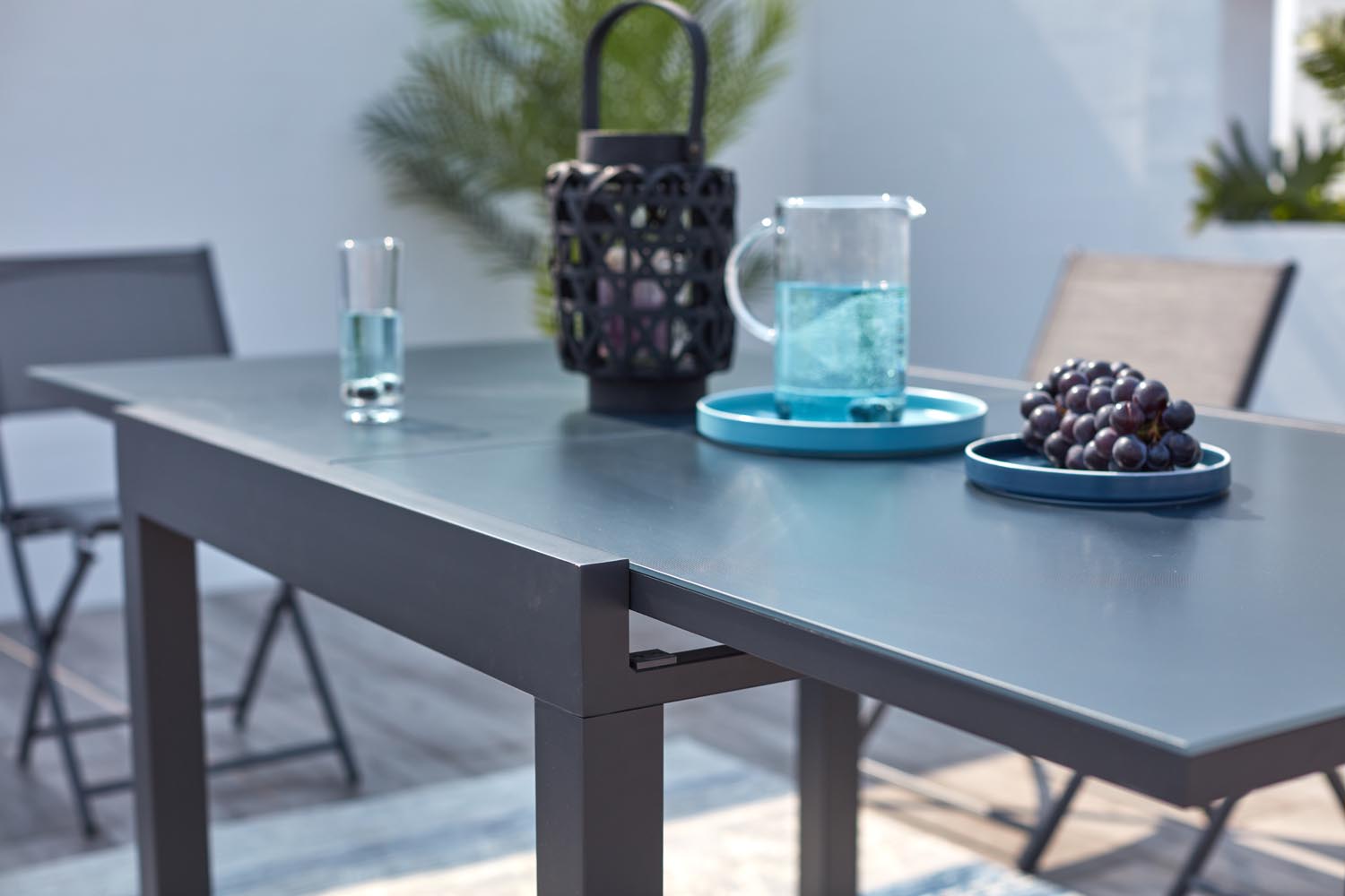 concept-usine-cualica-salon-de-jardin-4-places-gris-fonc image 3