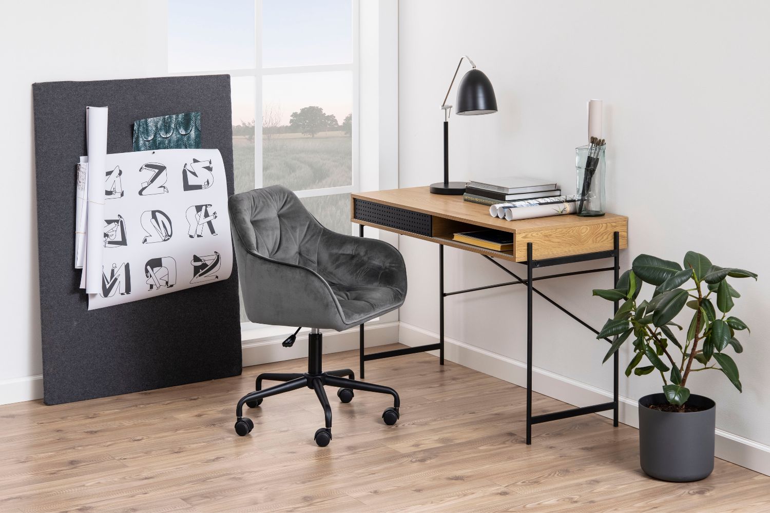 concept-usine-mushu-bureau-bois-industriel-avec-niche image 1
