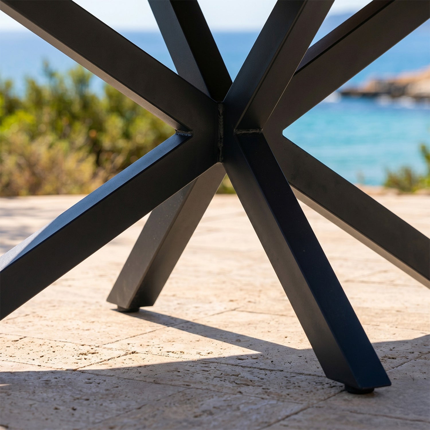 concept-usine-almada-table-jardin-190cm-8-places-effet-bois image 5