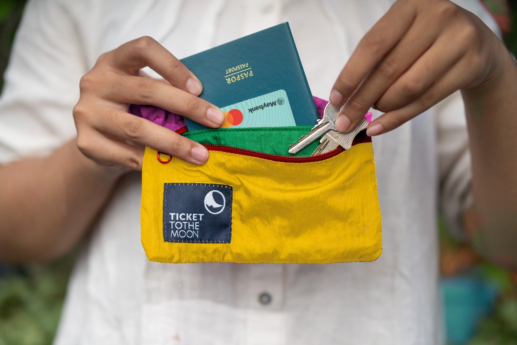ticket-to-the-moon-travel-pouch-pochette-voyage-unique-27-g image 2