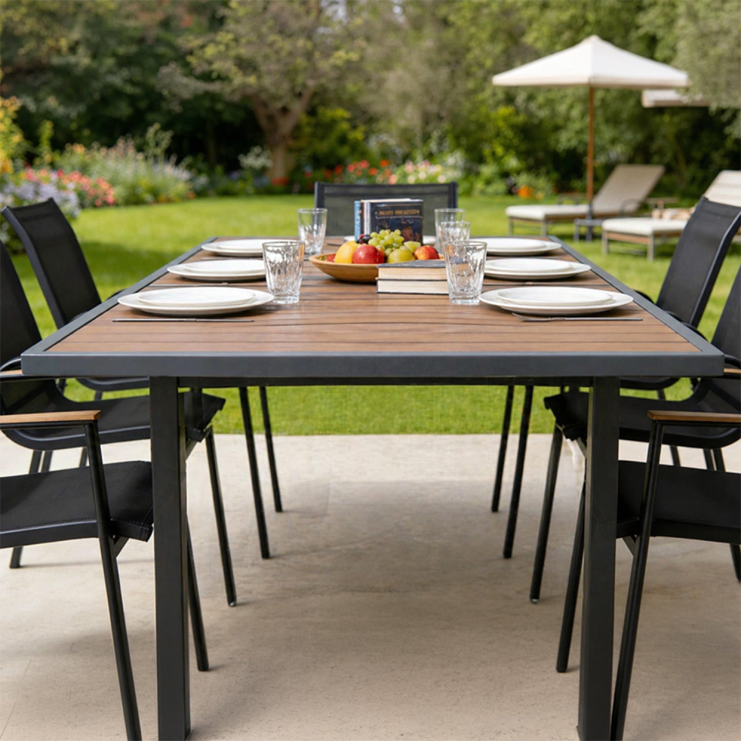 concept-usine-nido-table-de-jardin-extensible-alu-bois-90-180-cm image 3