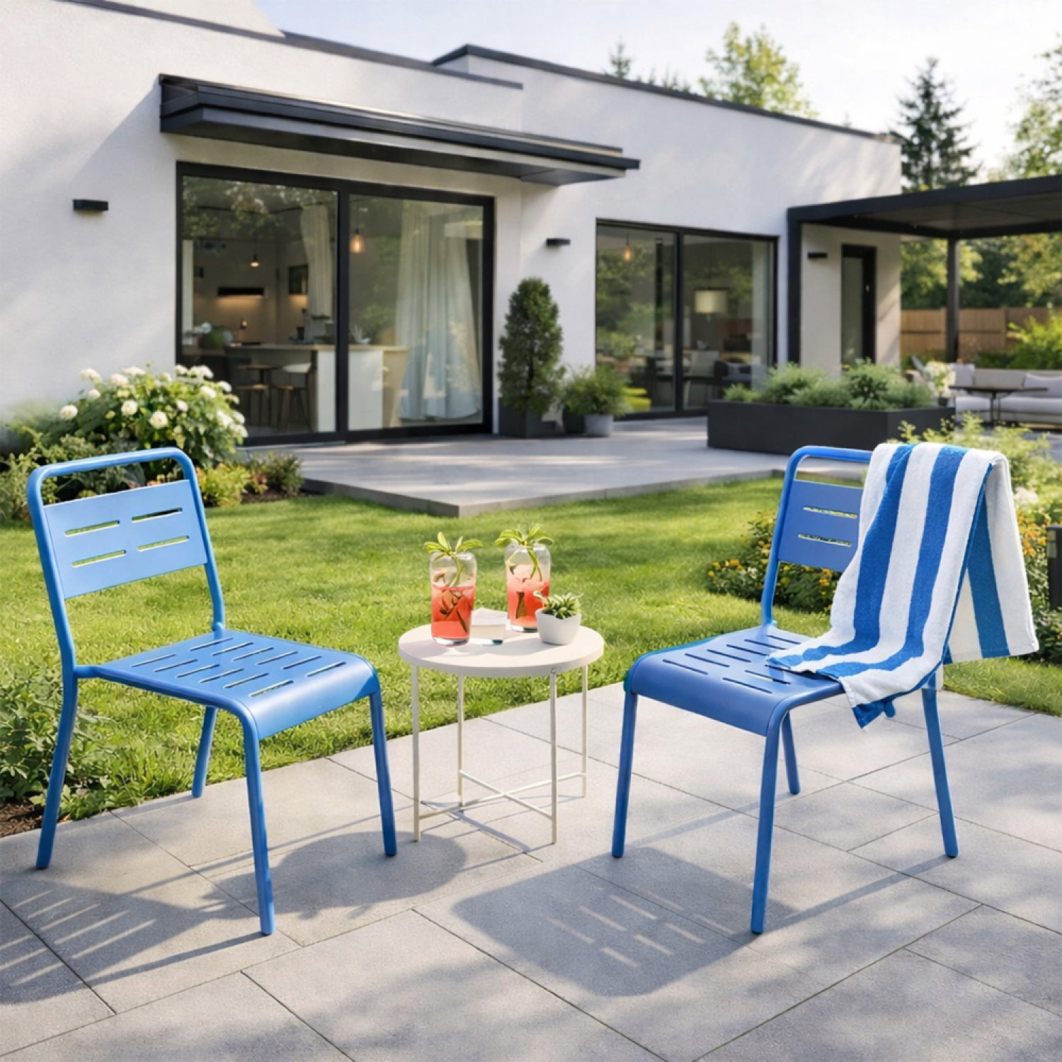concept-usine-bergame-chaise-jardin-acier-bleu-lot-2-empilable image 2
