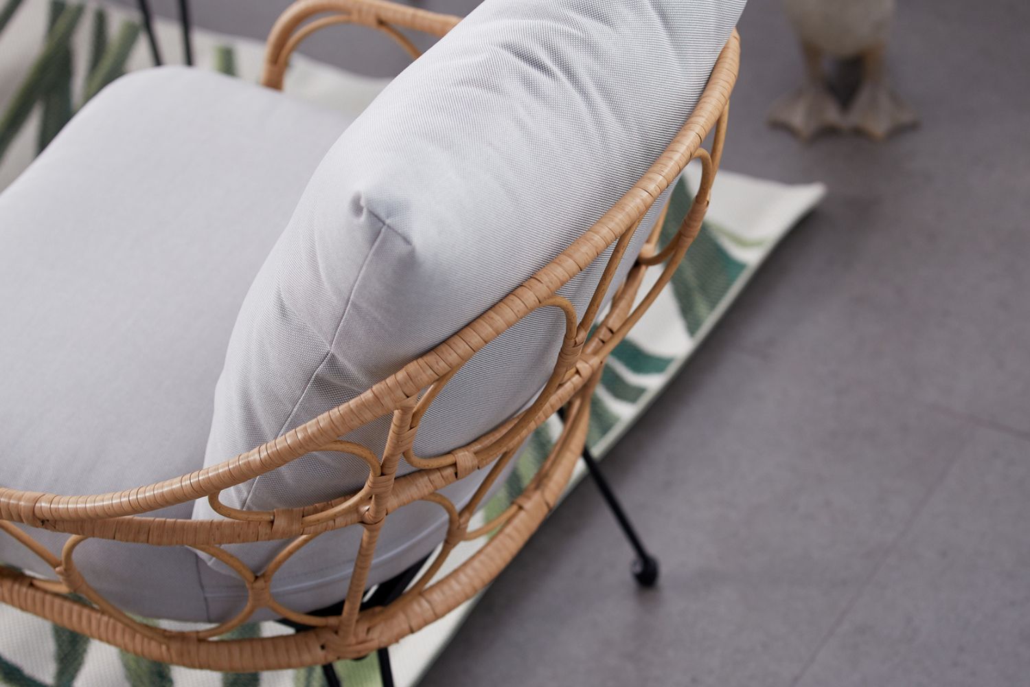 concept-usine-porto-salon-jardin-4-places-rotin-beige image 7