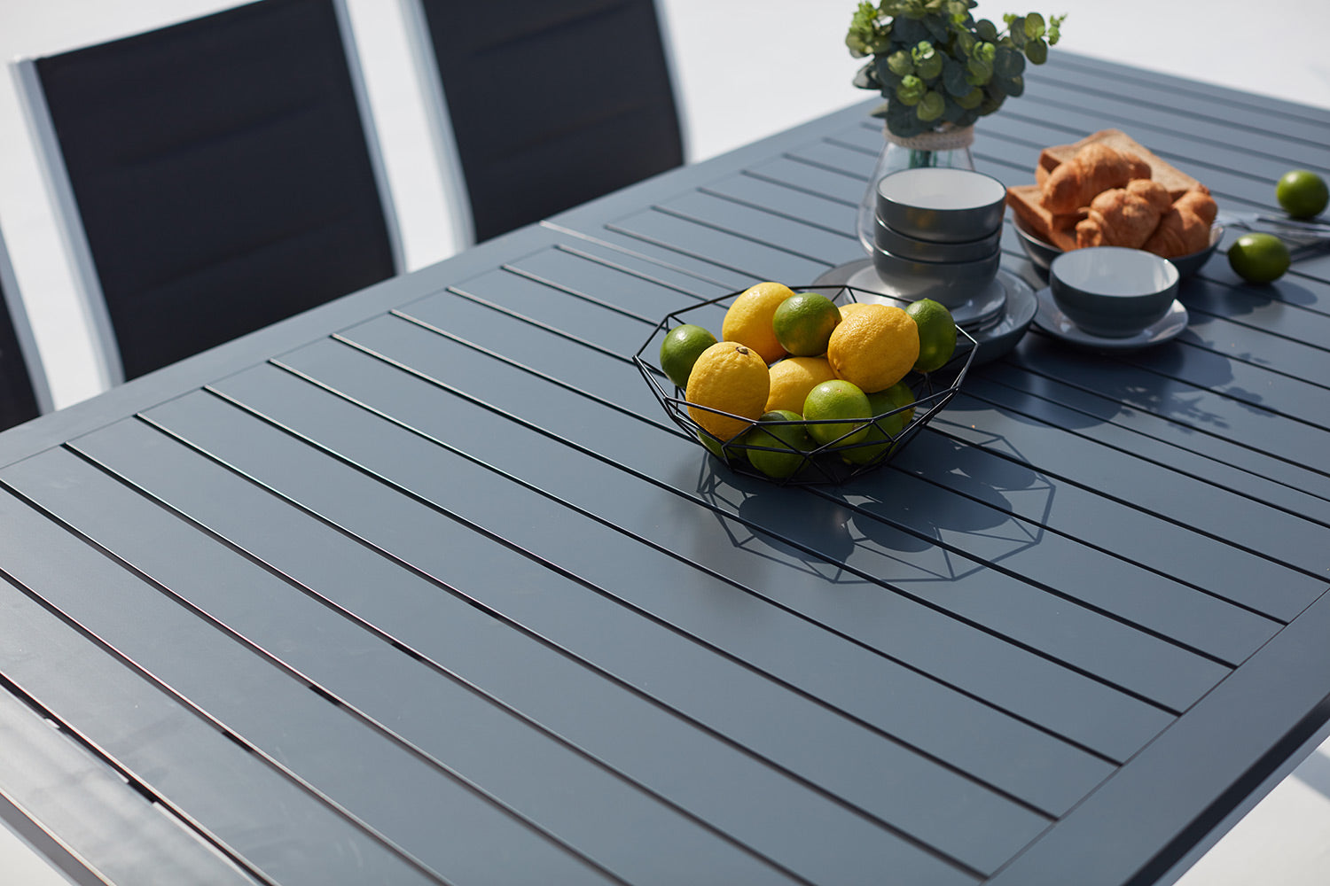 concept-usine-arezzo-salon-jardin-blanc-extensible-10-places image 3