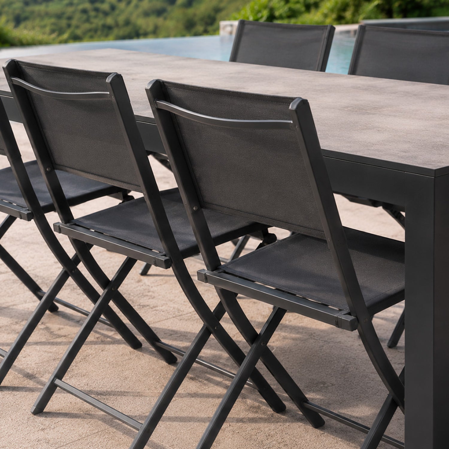 concept-usine-lagos-ensemble-table-et-chaises-jardin-10-places image 6
