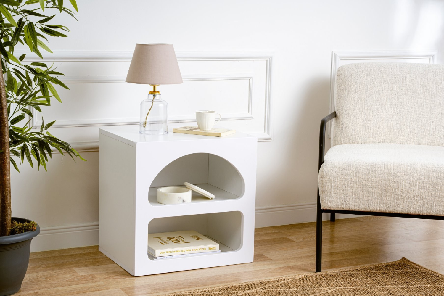concept-usine-amal-table-de-chevet-blanche-bois-niche image 3