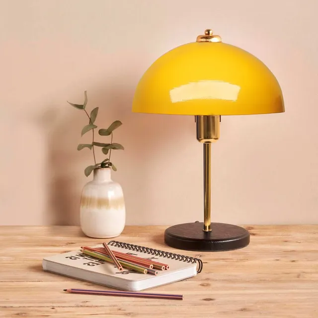 concept-usine-edith-lampe-table-champignon-jaune-m-tal-vintage image 1