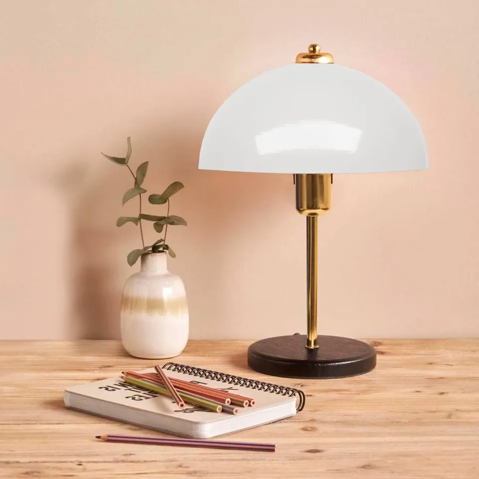concept-usine-lisette-lampe-table-champignon-blanche-m-tal-dor image 1