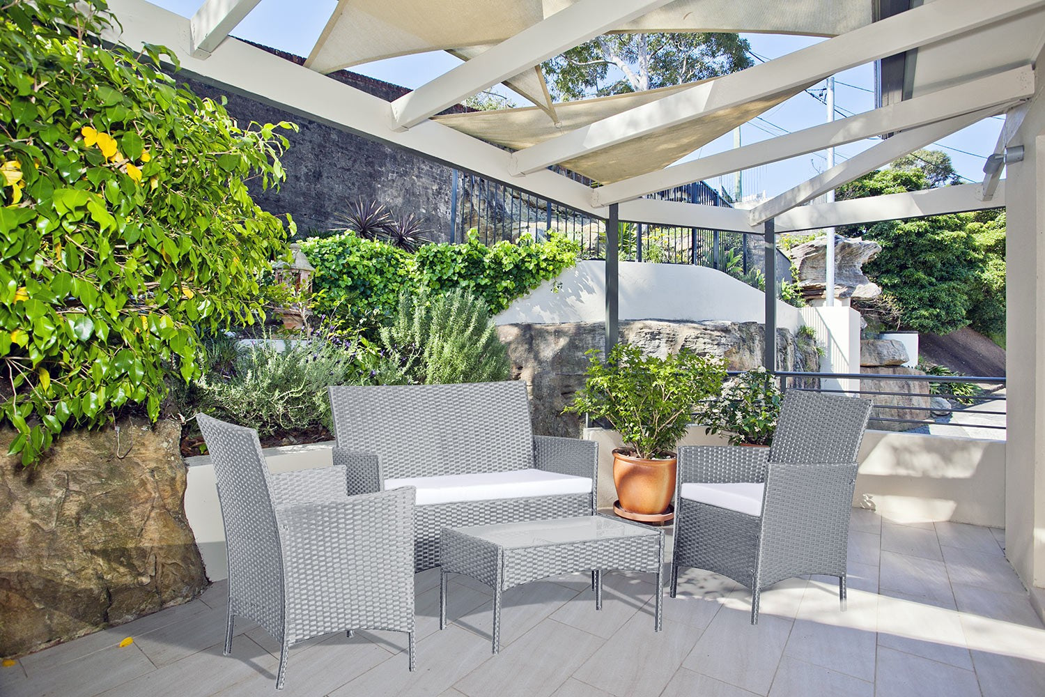 concept-usine-mykonos-salon-jardin-4-places-r-sine-coussins image 3
