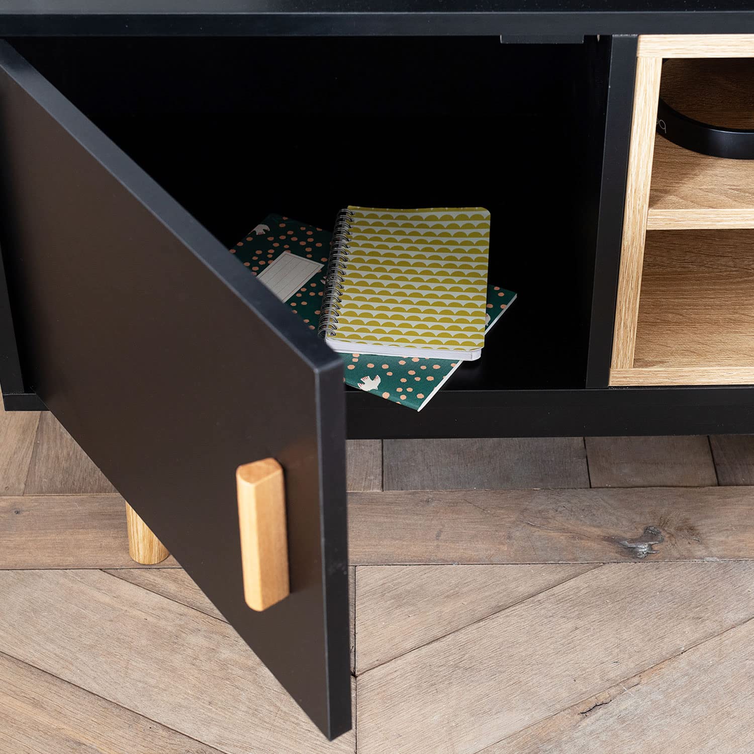 happy-garden-sicilia-meuble-tv-ross-noir-130-cm-scandinave image 6