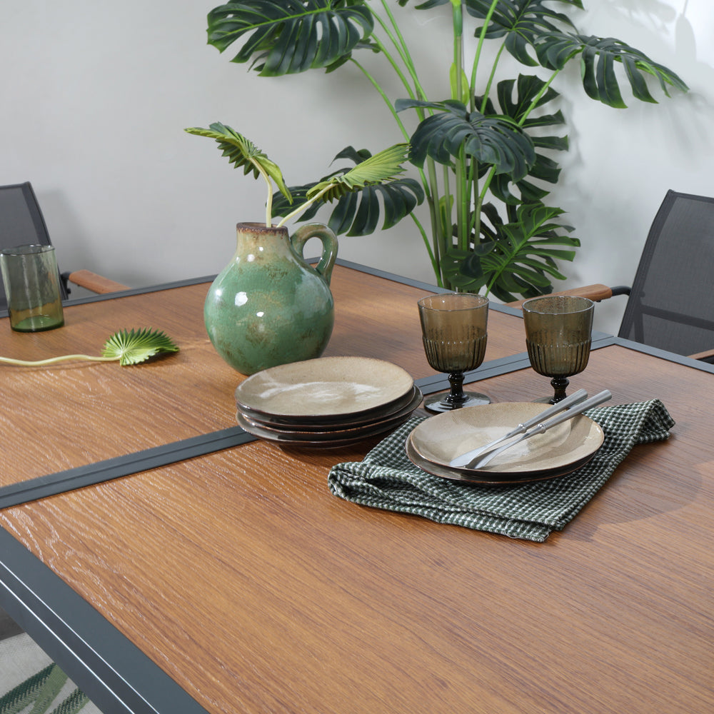 concept-usine-foggia-ensemble-table-chaises-jardin-6-places image 4