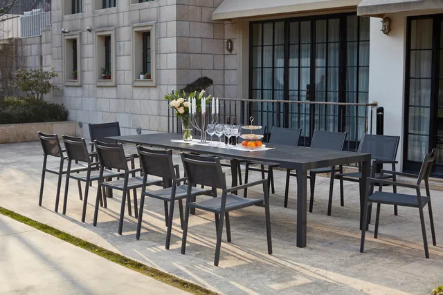 concept-usine-olhao-12-salon-jardin-extensible-12-places image 1
