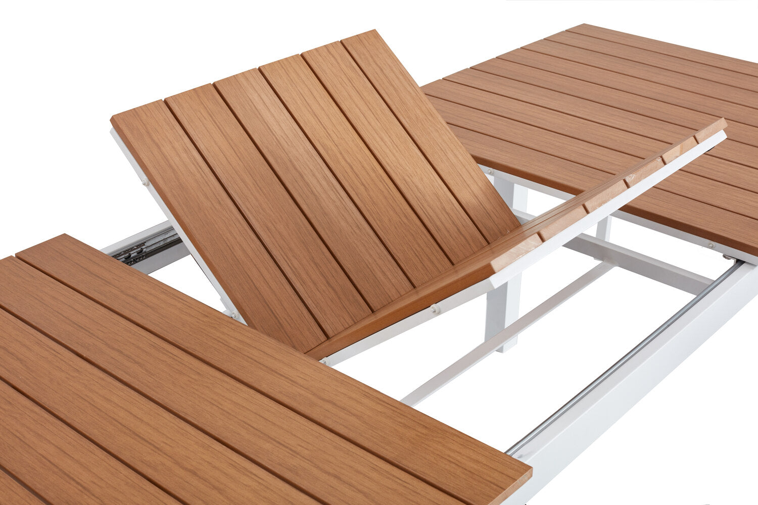 concept-usine-madeira-salon-jardin-blanc-8-places-extensible image 6