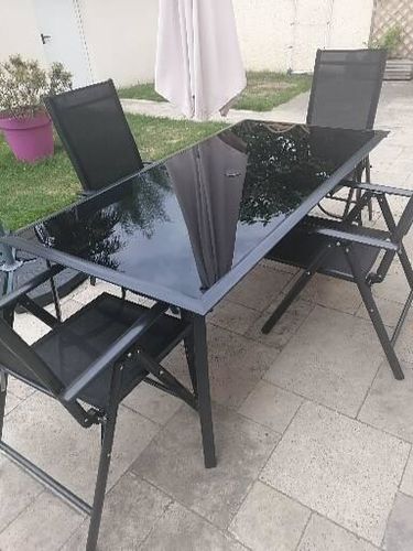Table solide