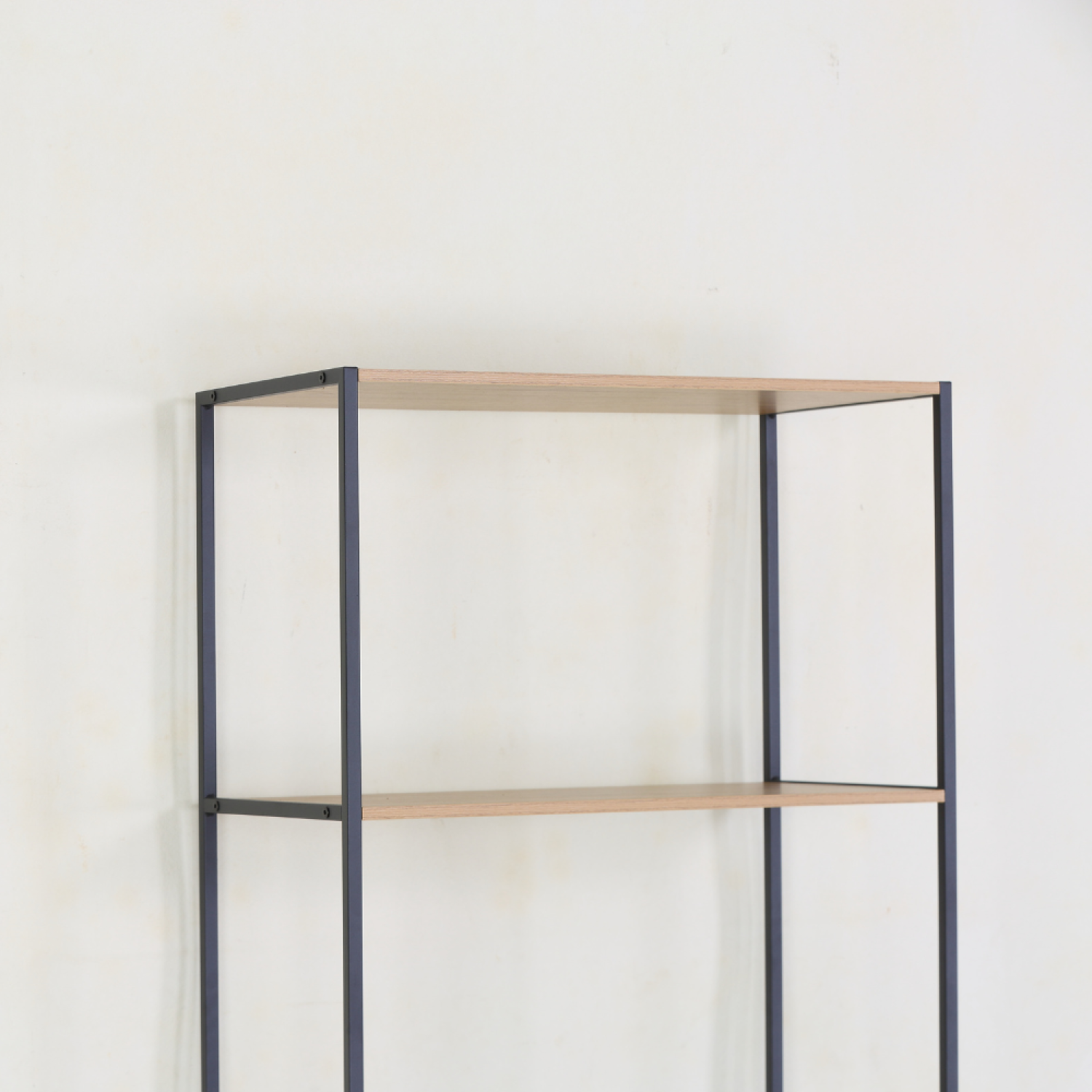 concept-usine-tydie-meuble-rangement-salon-bois-noir image 8