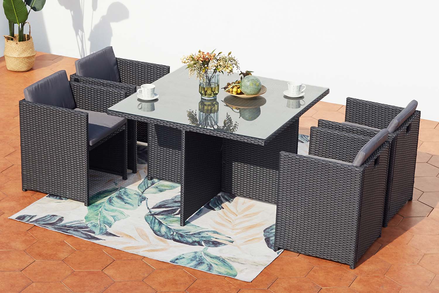 concept-usine-miami-4-salon-jardin-rotin-4-places image 1