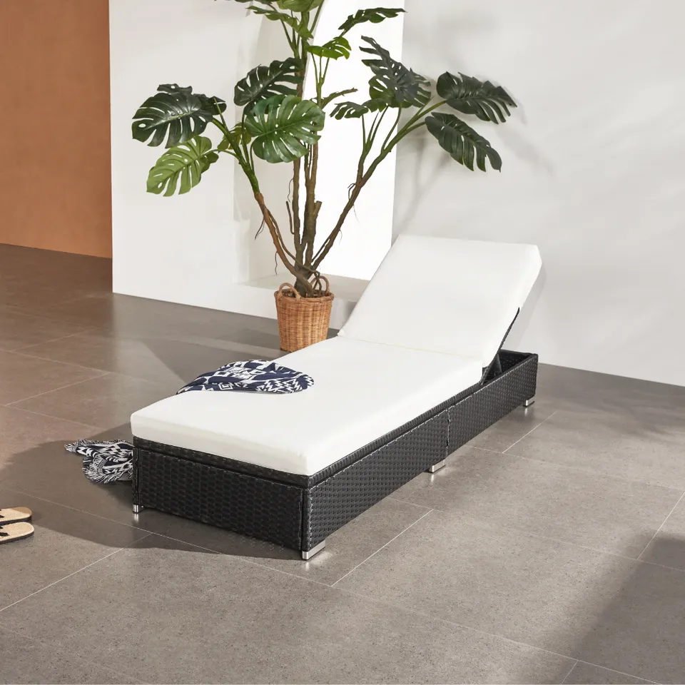concept-usine-sunny-transat-bain-de-soleil-r-sine-tress-e-noir-inclinable image 1