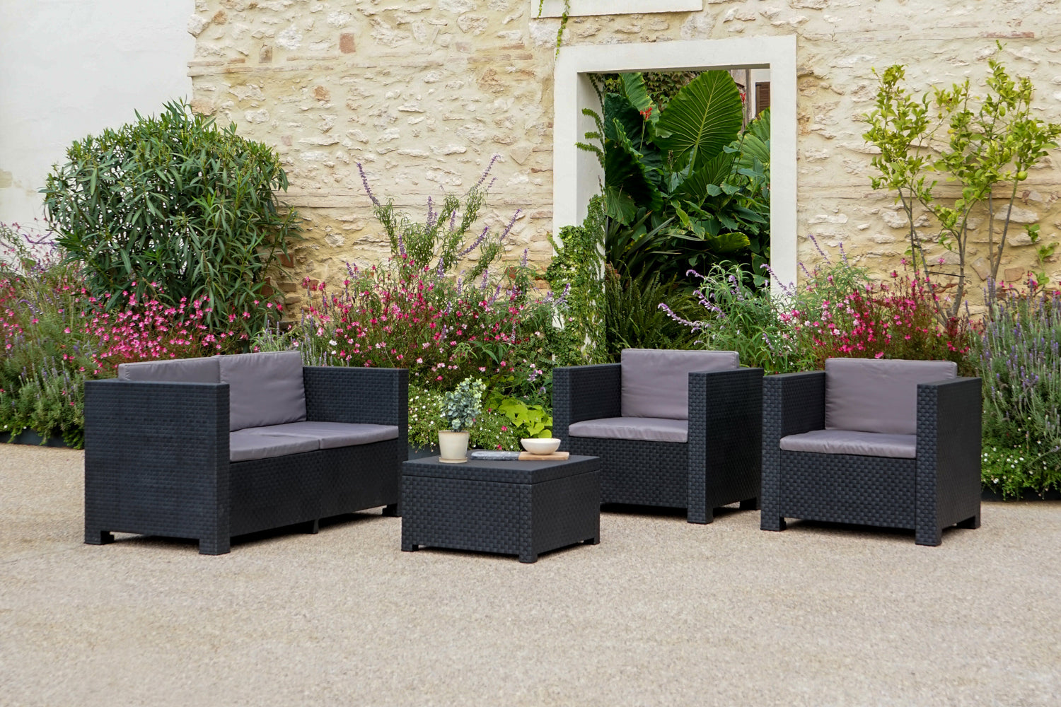 concept-usine-solis-salon-de-jardin-4-places-gris-coffre image 4