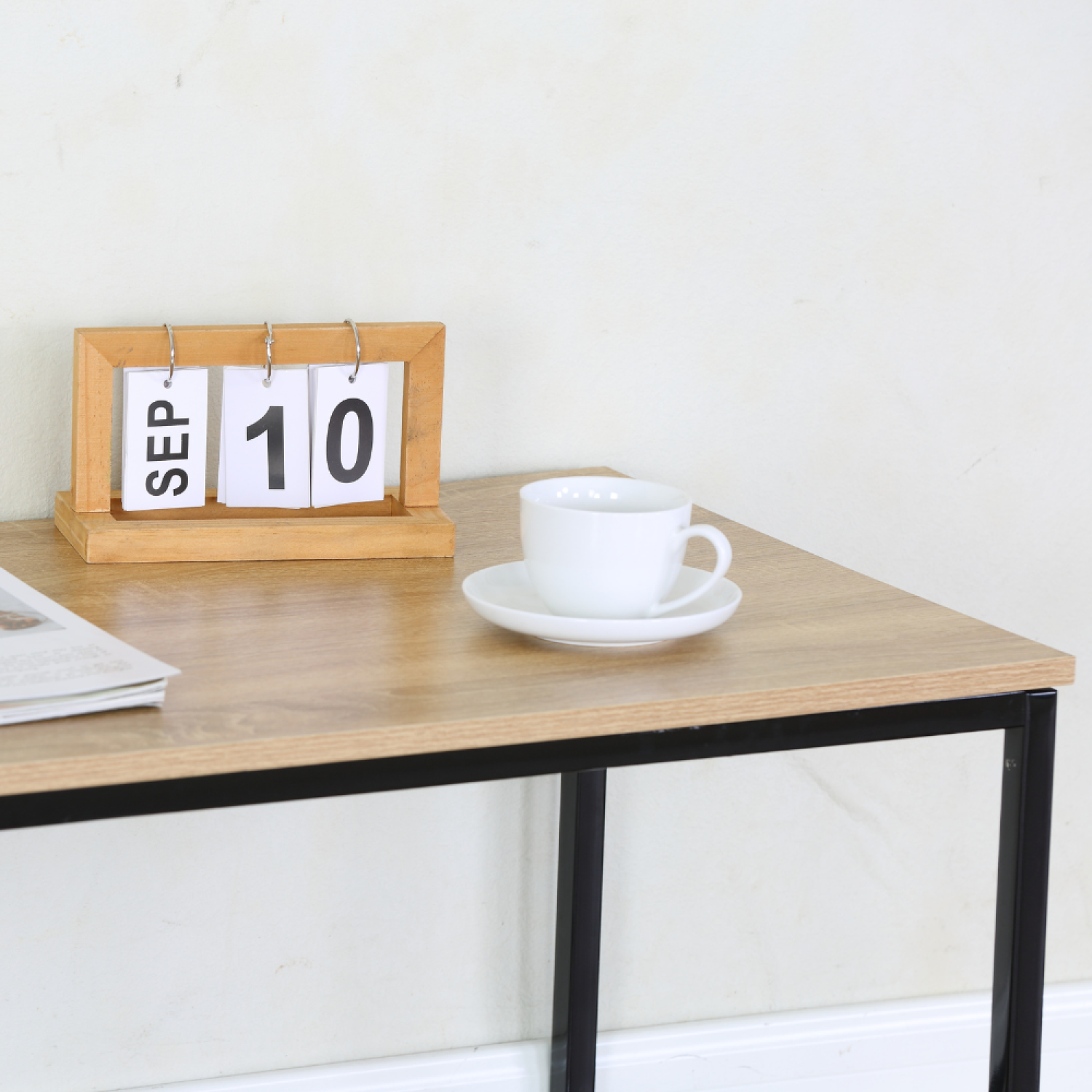concept-usine-tivi-table-basse-bois-noir-90-cm-rectangle-moderne image 4