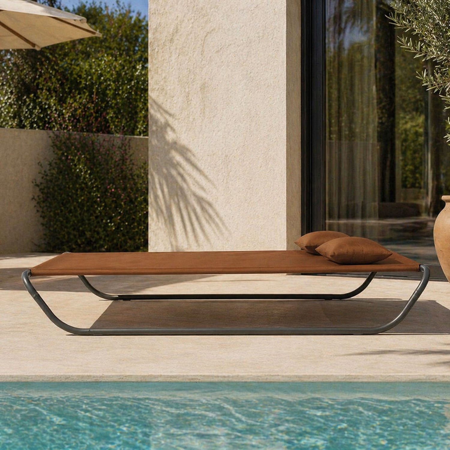 concept-usine-coachella-transat-bascule-2-places-chocolat image 3