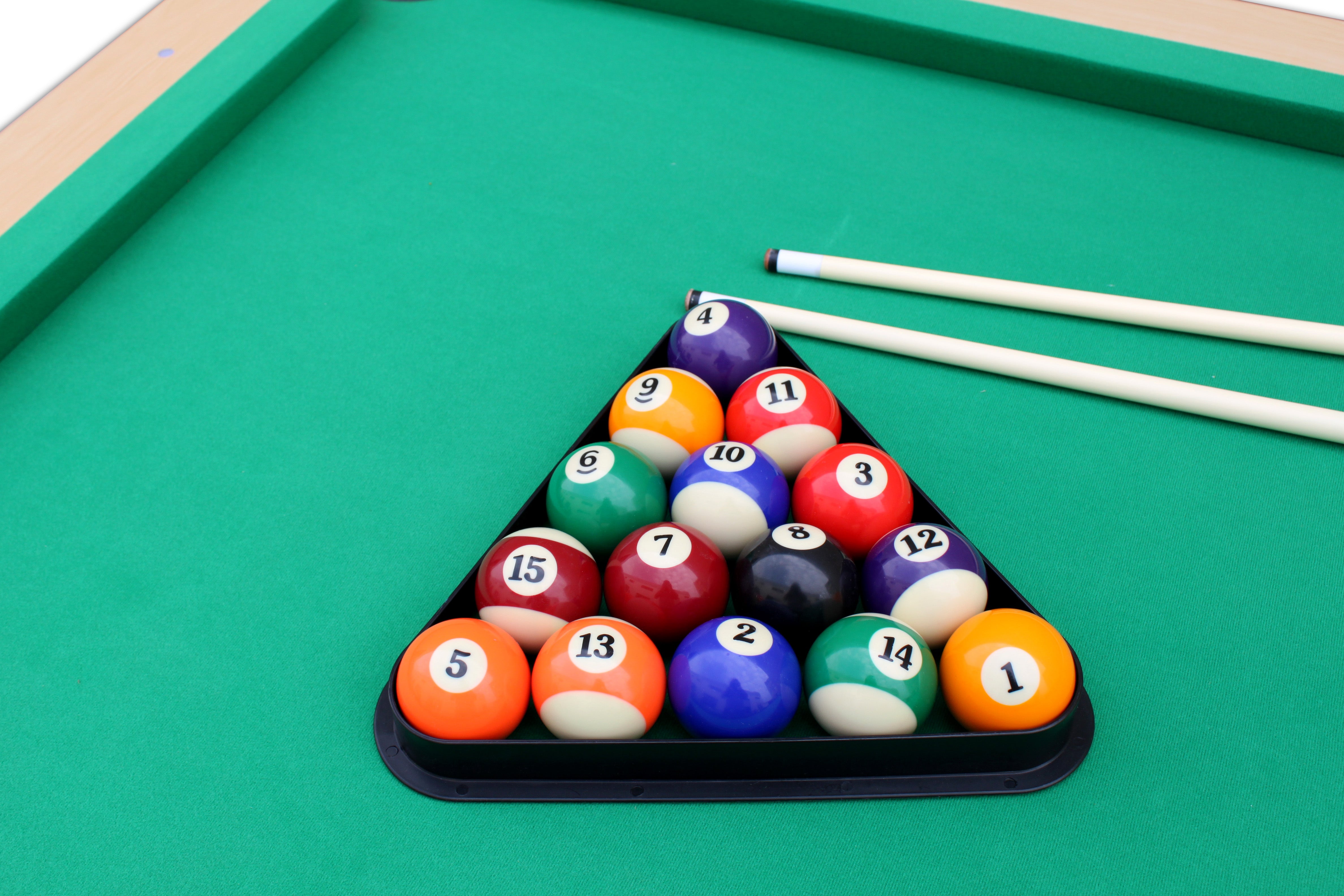 concept-usine-chicago-billard-am-ricain-bois-tapis-vert-complet image 2