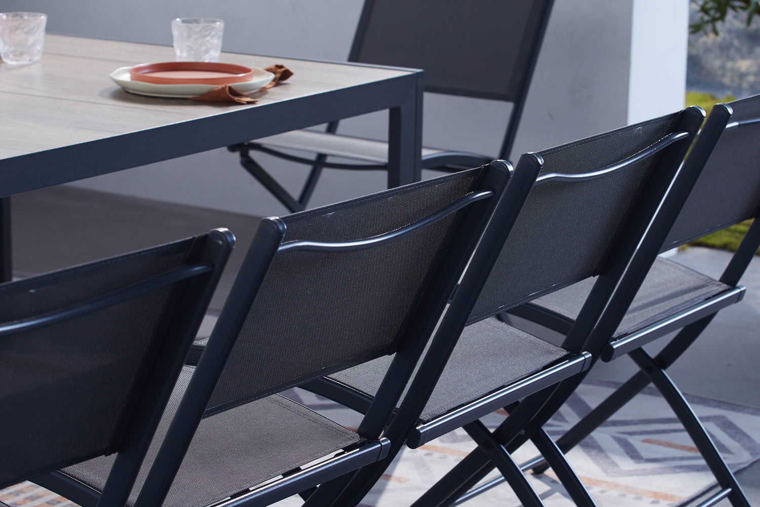 concept-usine-lagos-ensemble-table-chaises-jardin-alu-10-places-gris-fonc image 5