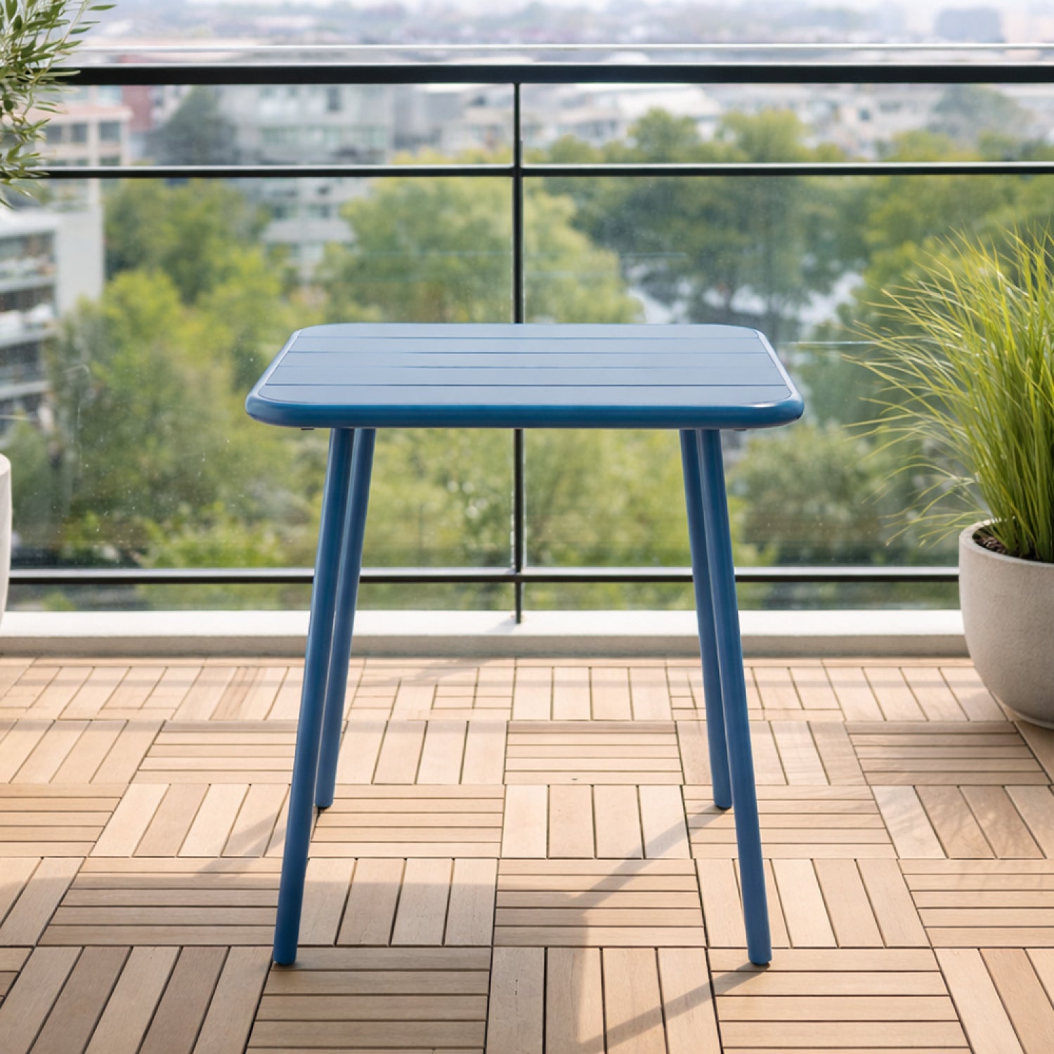 concept-usine-bergame-table-2-table-jardin-bleu-2-places-acier image 3