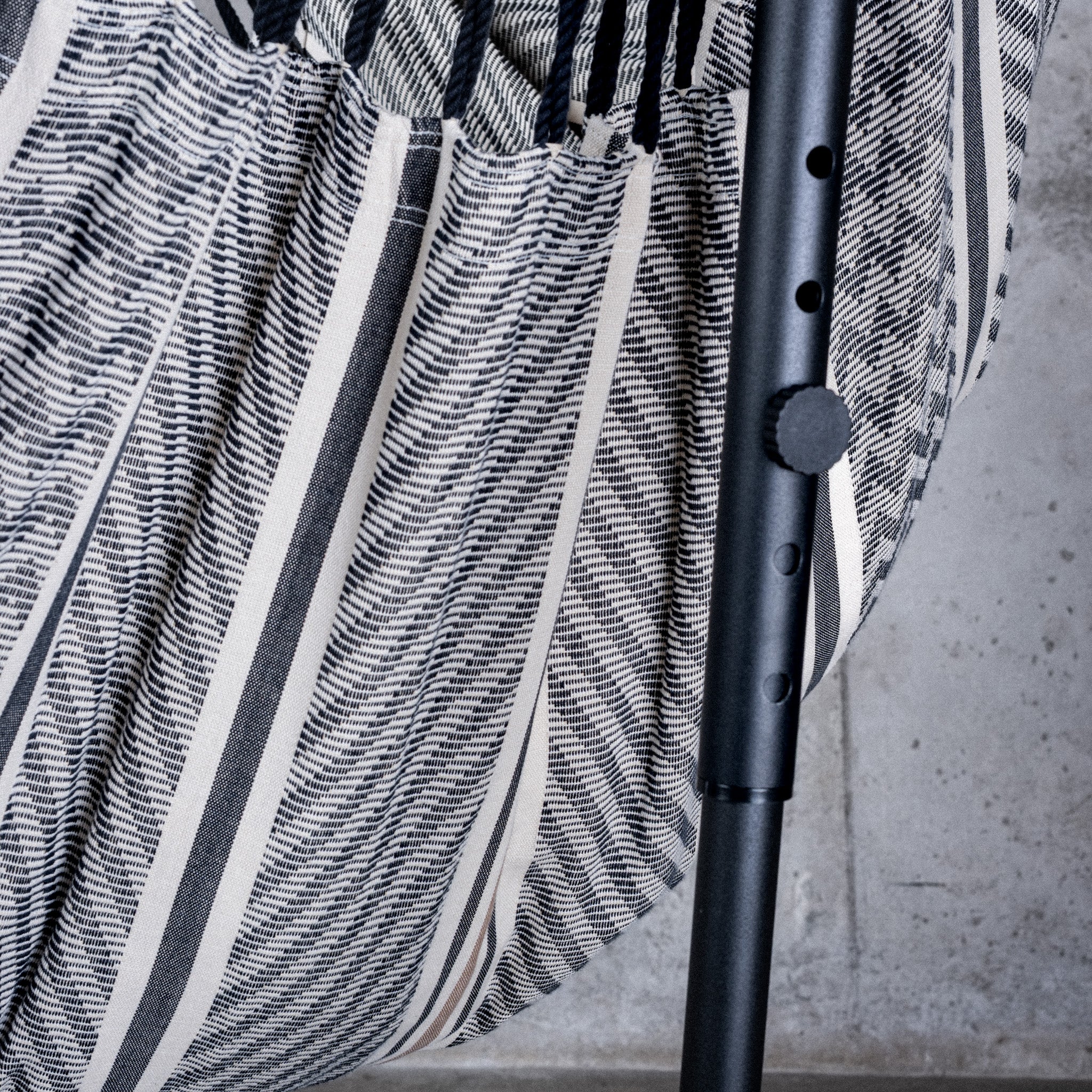 la-siesta-fiji-fauteuil-suspendu-coton-bio-zebra-basic-avec-support image 3