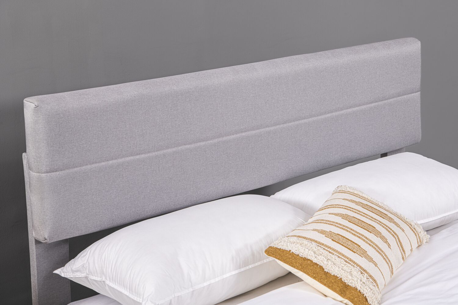 concept-usine-lincoln-lit-tissu-gris-160x200-cm-design image 5