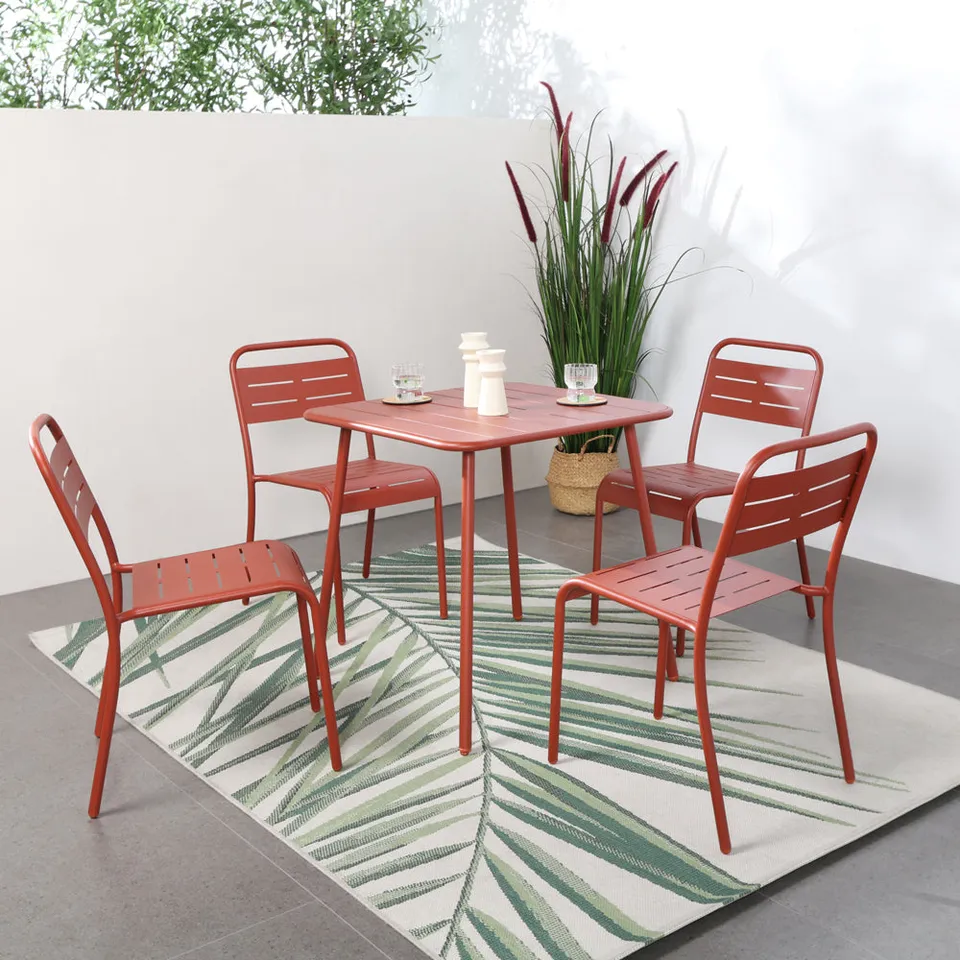 concept-usine-bergame-4-chaises-jardin-acier-empilables image 1