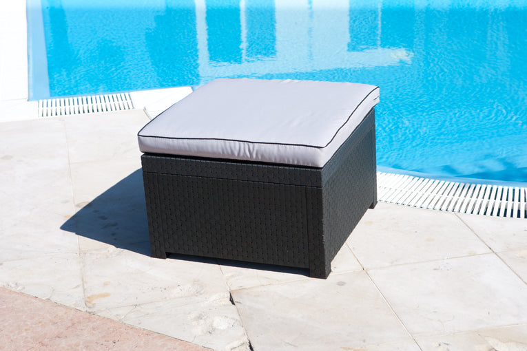 concept-usine-diva-pouf-jardin-r-sine-tress-e image 2