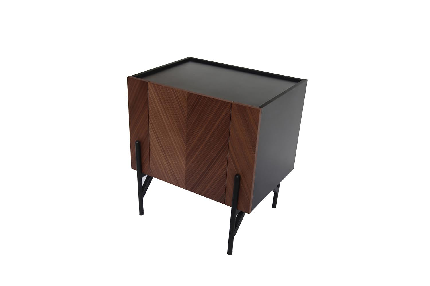 concept-usine-sequoia-table-basse-bois-vintage-porte image 2