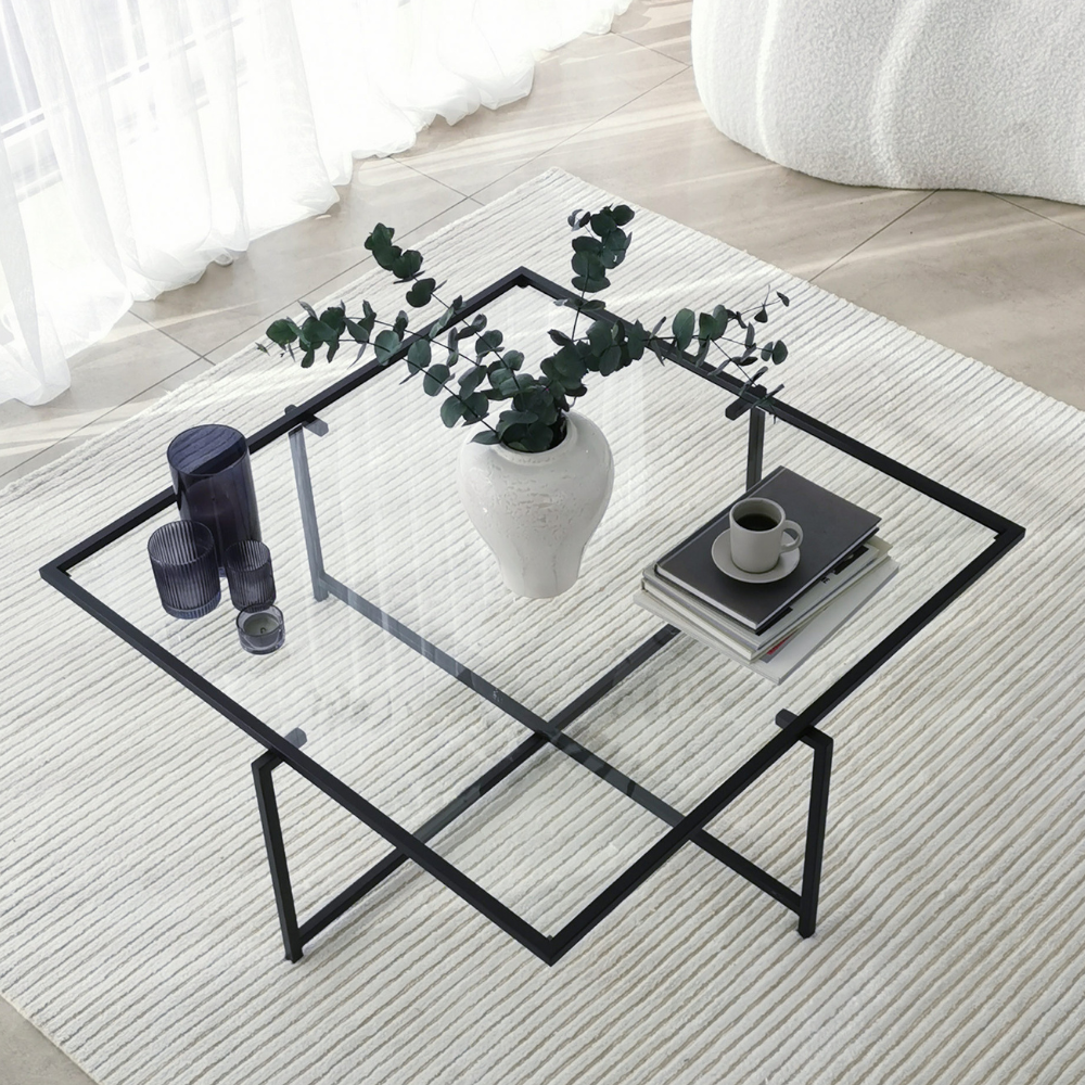 concept-usine-limp-table-basse-verre-tremp-noir-carr image 1