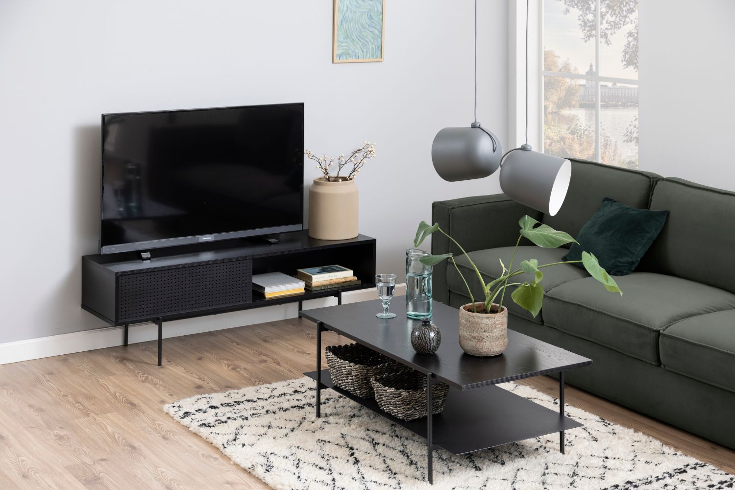 concept-usine-jupiter-meuble-tv-140-cm-noir-avec-rangement image 1