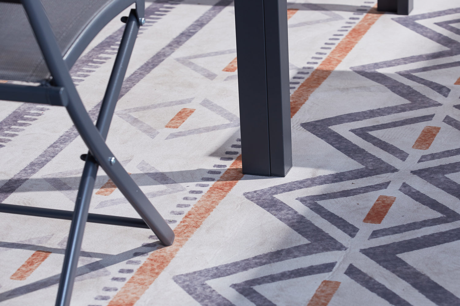 concept-usine-lagos-ensemble-table-chaises-jardin-alu-10-places-gris-fonc image 7