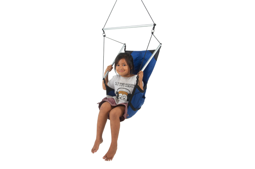 ticket-to-the-moon-homeline-mini-moon-chair-chaise-suspendue-enfant image 6