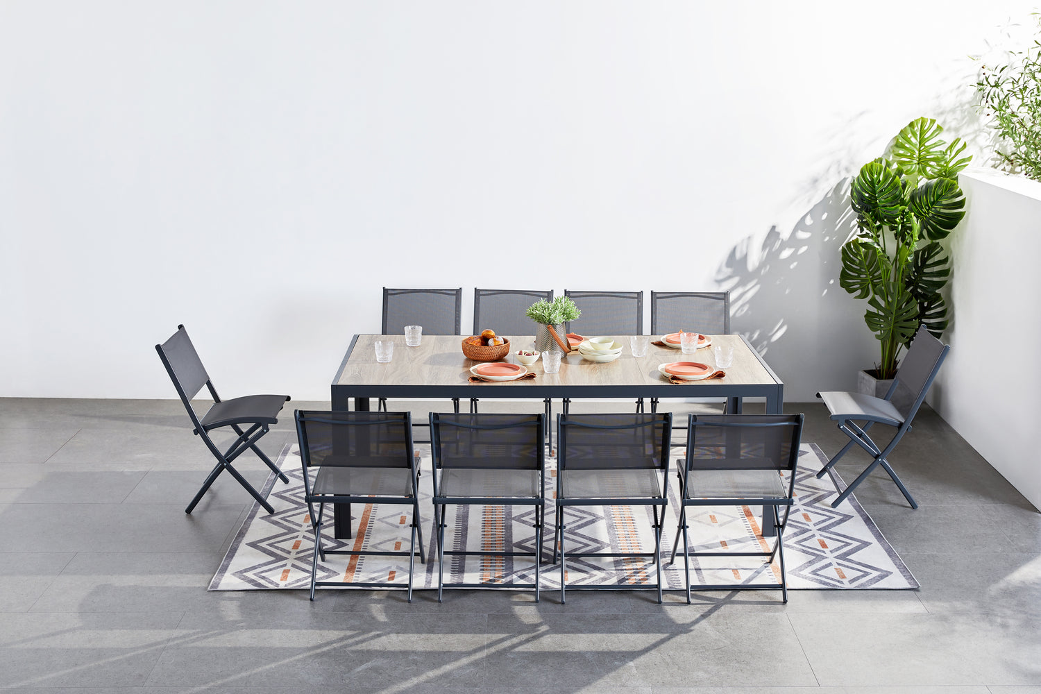 concept-usine-lagos-ensemble-table-chaises-jardin-alu-10-places-gris-fonc image 2