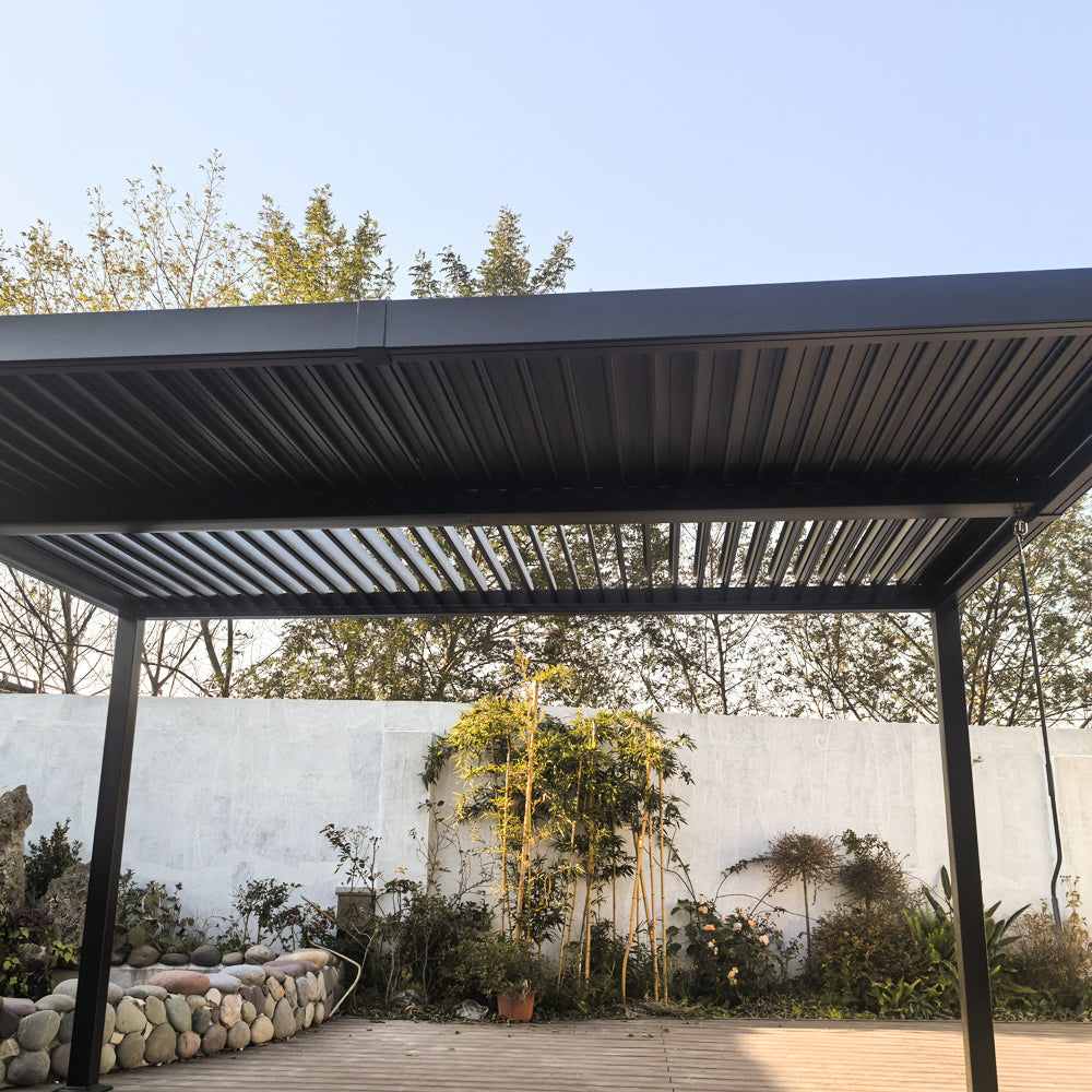 concept-usine-naxos-4x3-pergola-bioclimatique-alu image 5