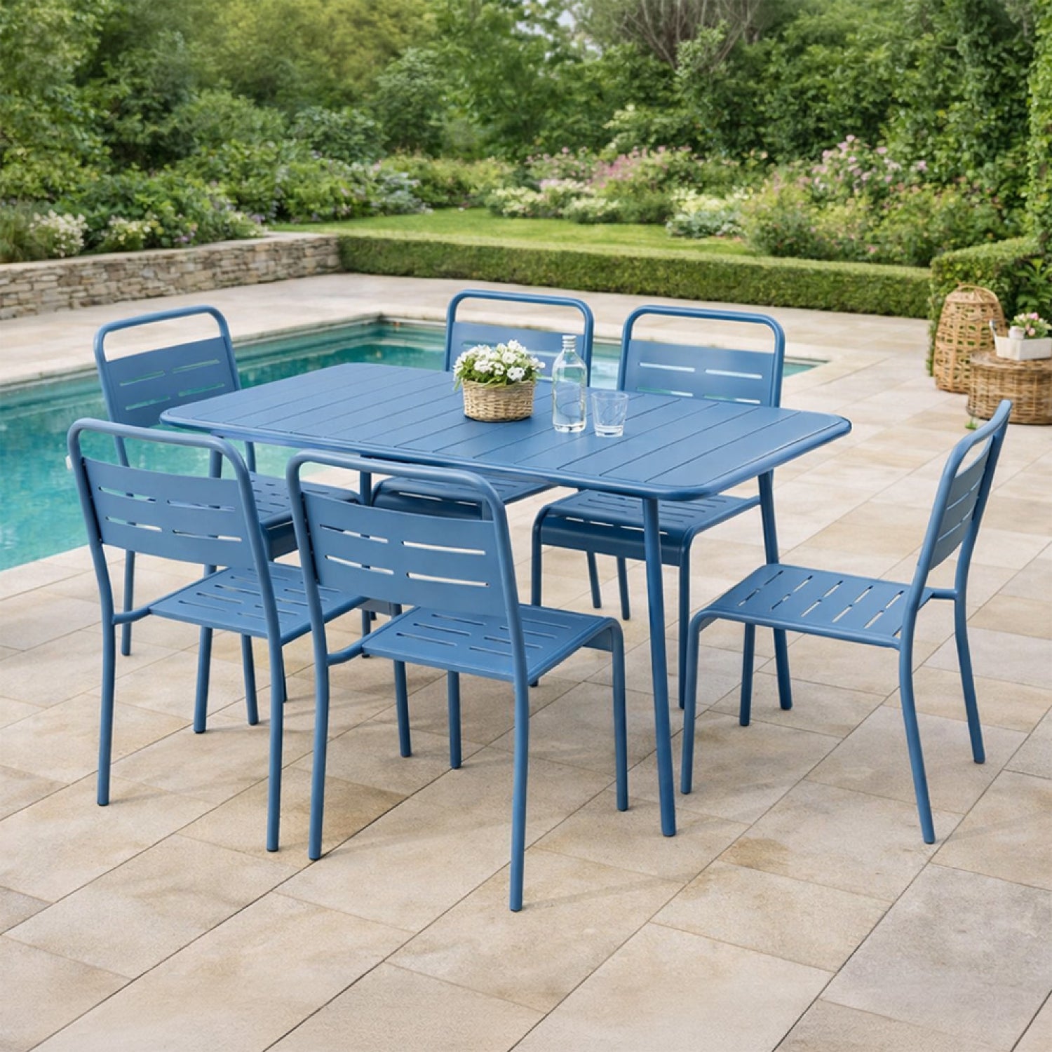 concept-usine-bergame-table-jardin-bleue-4-6-places-acier image 6