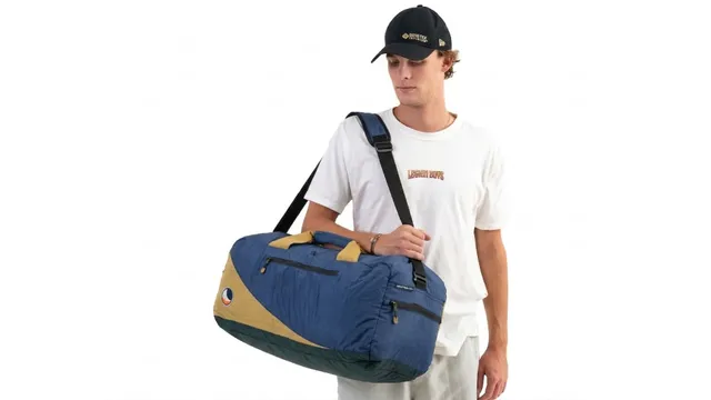 ticket-to-the-moon-moon-carrier-sac-de-sport-40-l-bleu-profond image 1