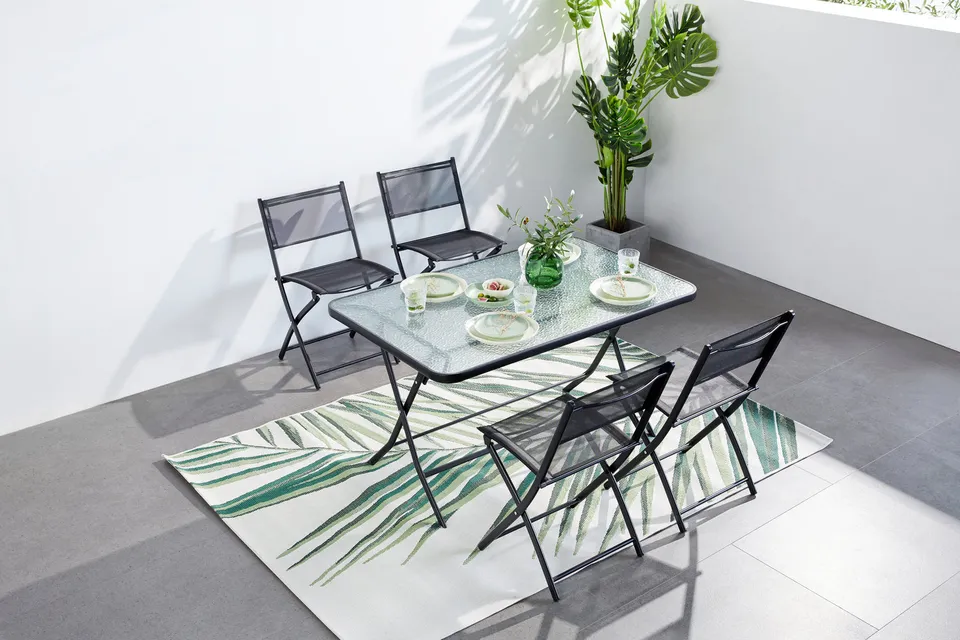 concept-usine-mahon-salon-jardin-4-places-noir-pliable image 1